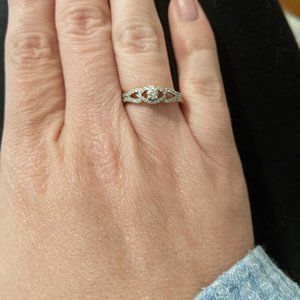 Diamond statement ring. Size 5